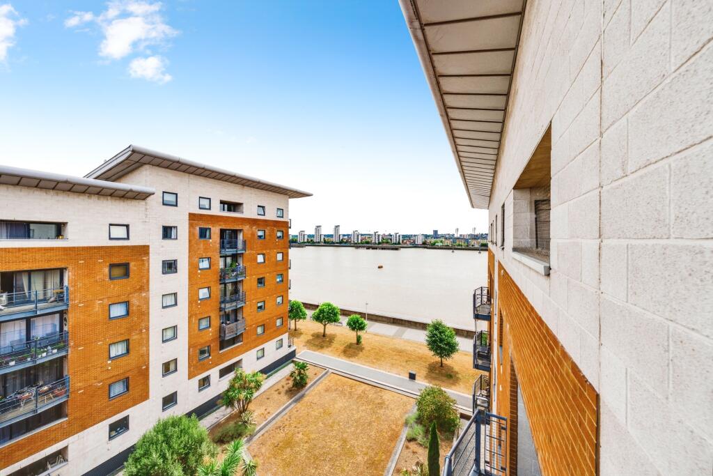 Buy or rent a property | Lowestoft Mews, London E16 2ST