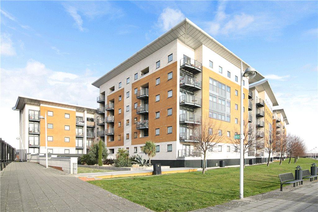 Buy or rent a property | Lowestoft Mews, London E16 2ST