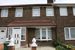 Buy or rent a property | Murray Square, London E16 3AH