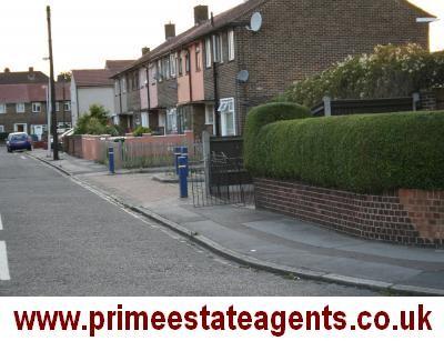 Buy or rent a property | Murray Square, London E16 3AL