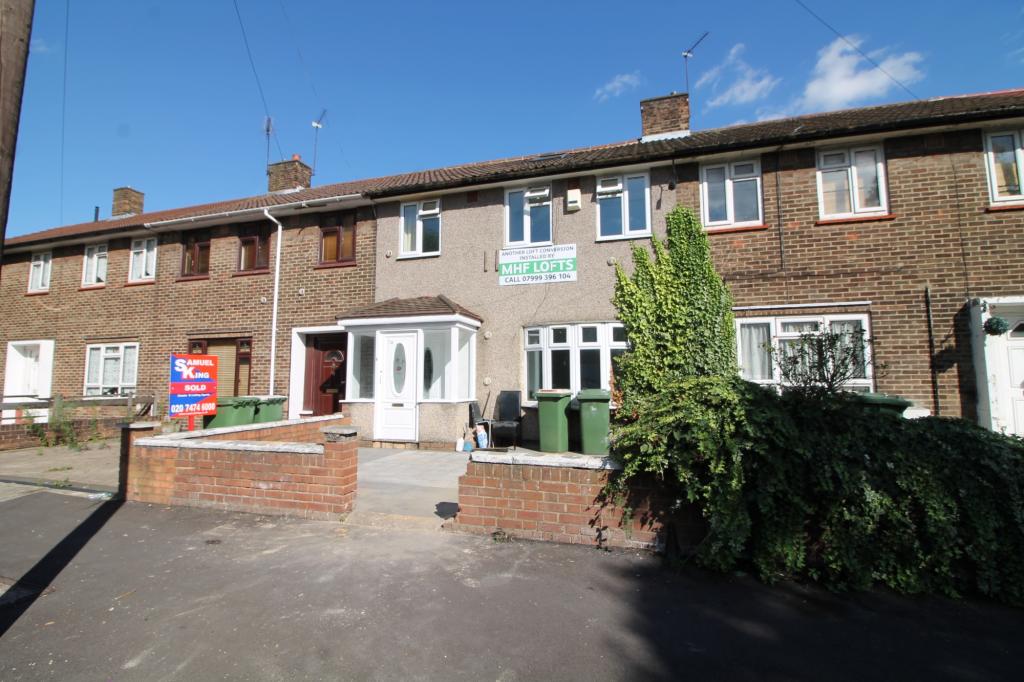 Buy or rent a property | Murray Square, London E16 3AL
