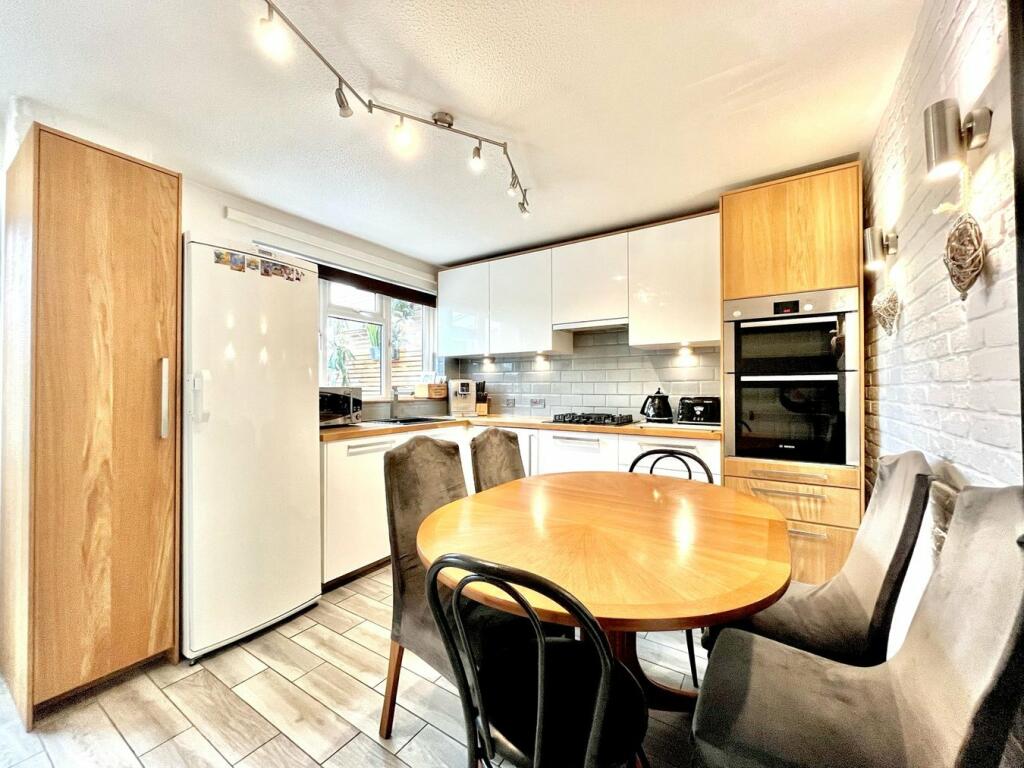 Buy or rent a property | Cundy Road, London E16 3DJ