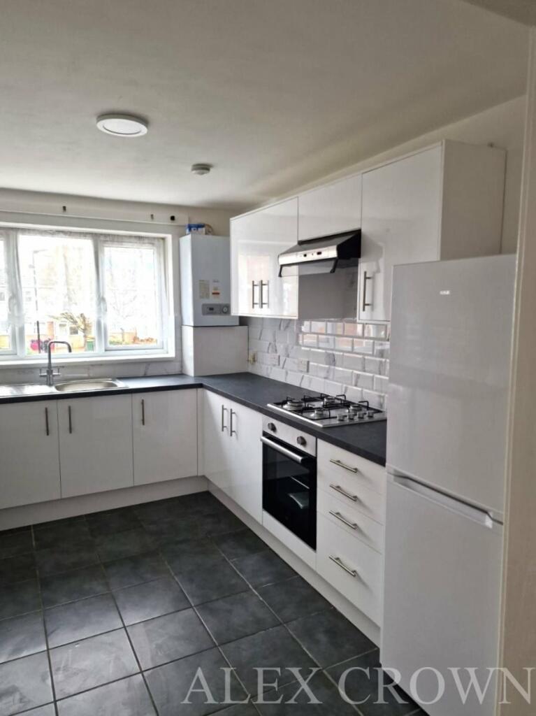 Buy or rent a property | Cundy Road, London E16 3DL