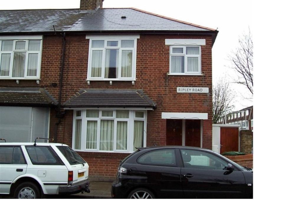 Buy or rent a property | Ripley Road, London E16 3EA