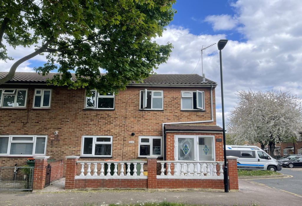 Buy or rent a property | Alnwick Road, London E16 3EY