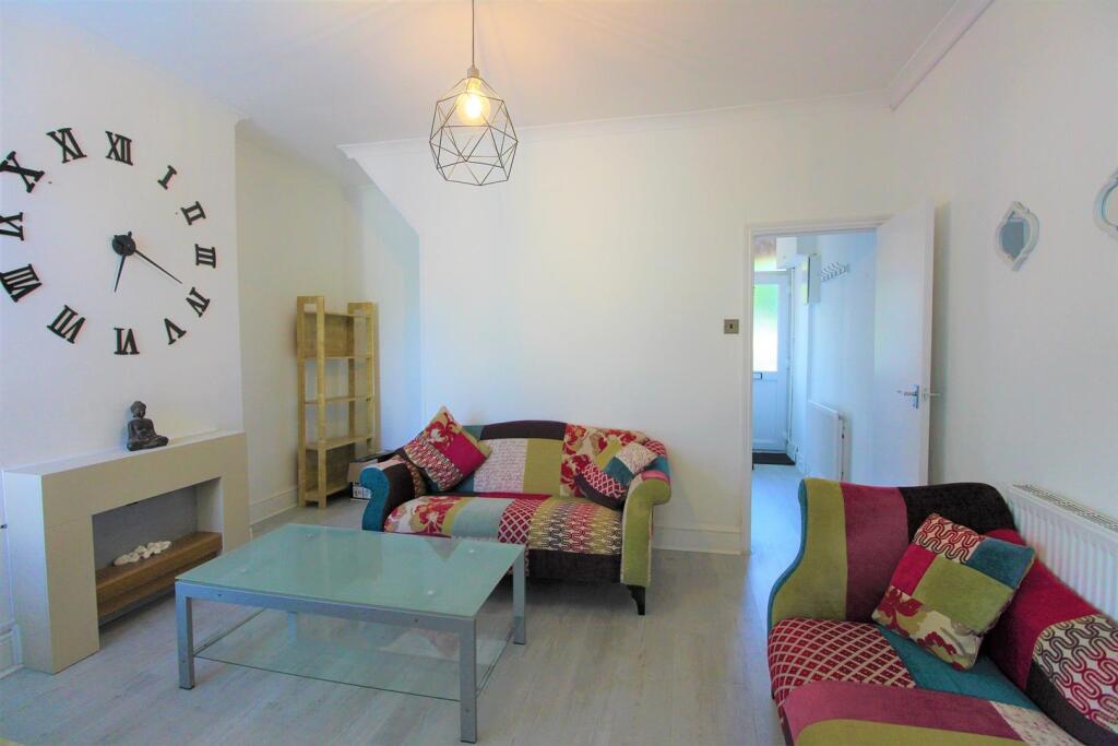 Buy or rent a property | King George Avenue, London E16 3HP