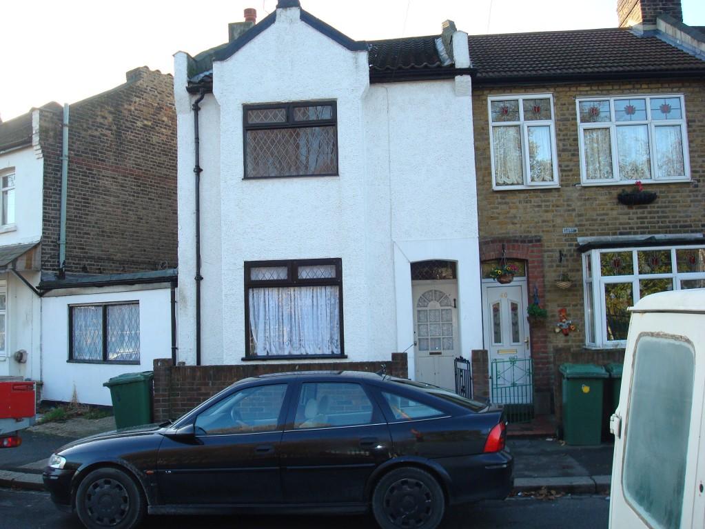 Buy or rent a property | King George Avenue, London E16 3HP