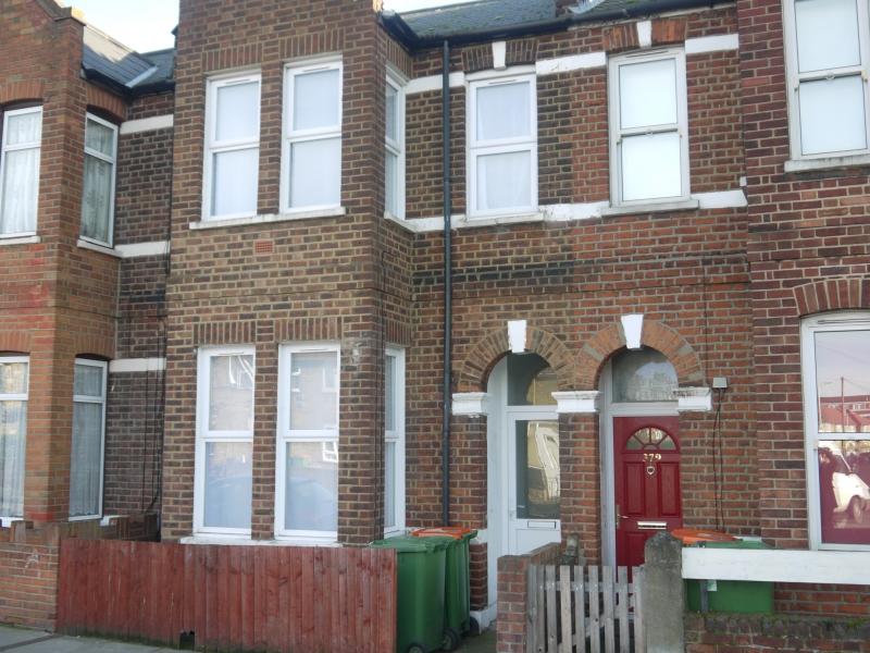 Buy or rent a property | Prince Regent Lane, London E16 3JP