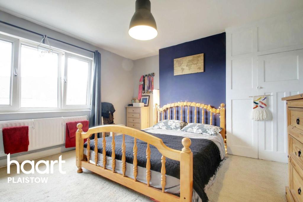Buy or rent a property | Ridgwell Road, London E16 3LN
