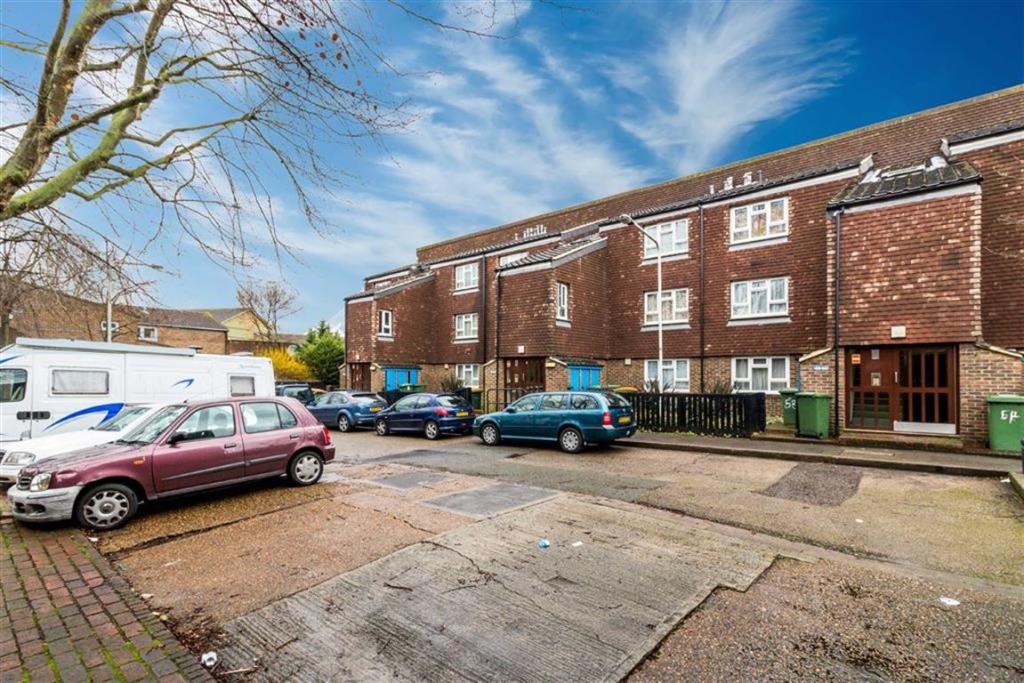 Buy or rent a property | Lawson Close, London E16 3LU