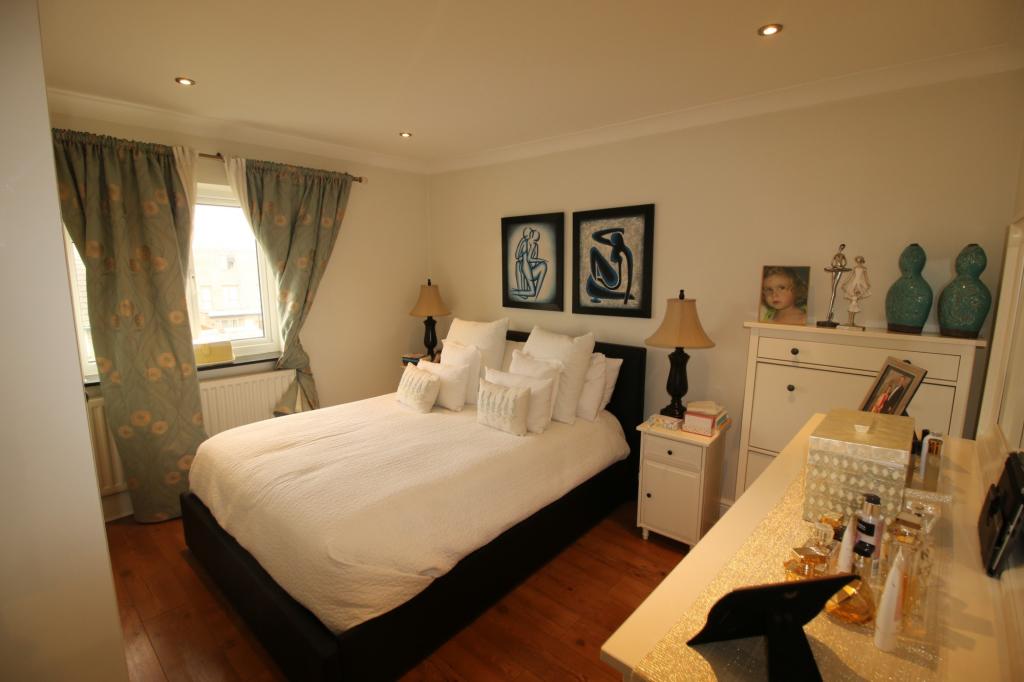 Buy or rent a property | Watford Road, London E16 3QU