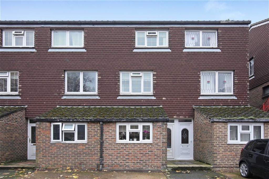 Buy or rent a property | Hoskins Close, London E16 3RH