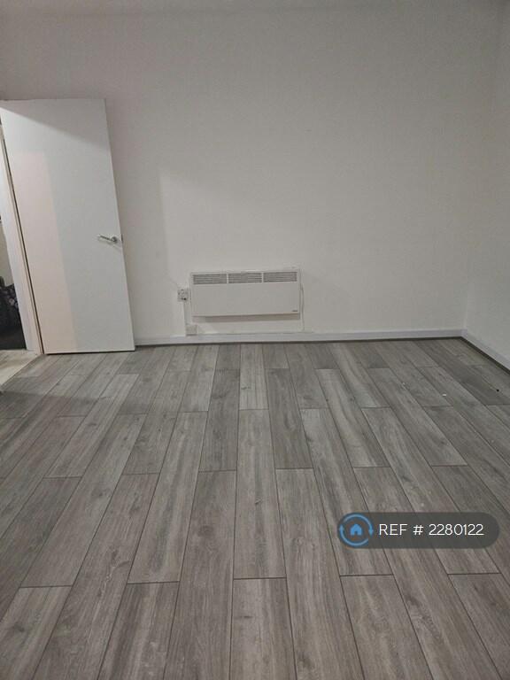Buy or rent a property | Young Road, London E16 3RR