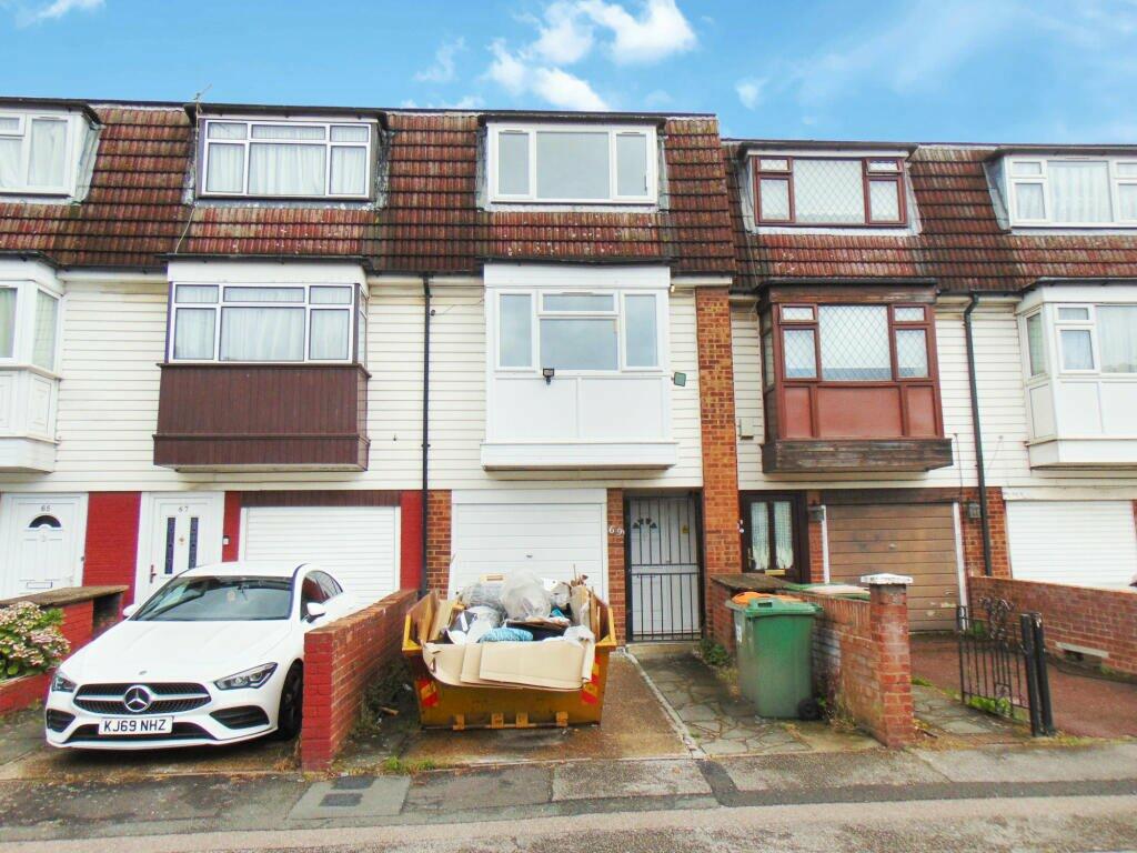 Buy or rent a property | Nottingham Avenue, London E16 3RT