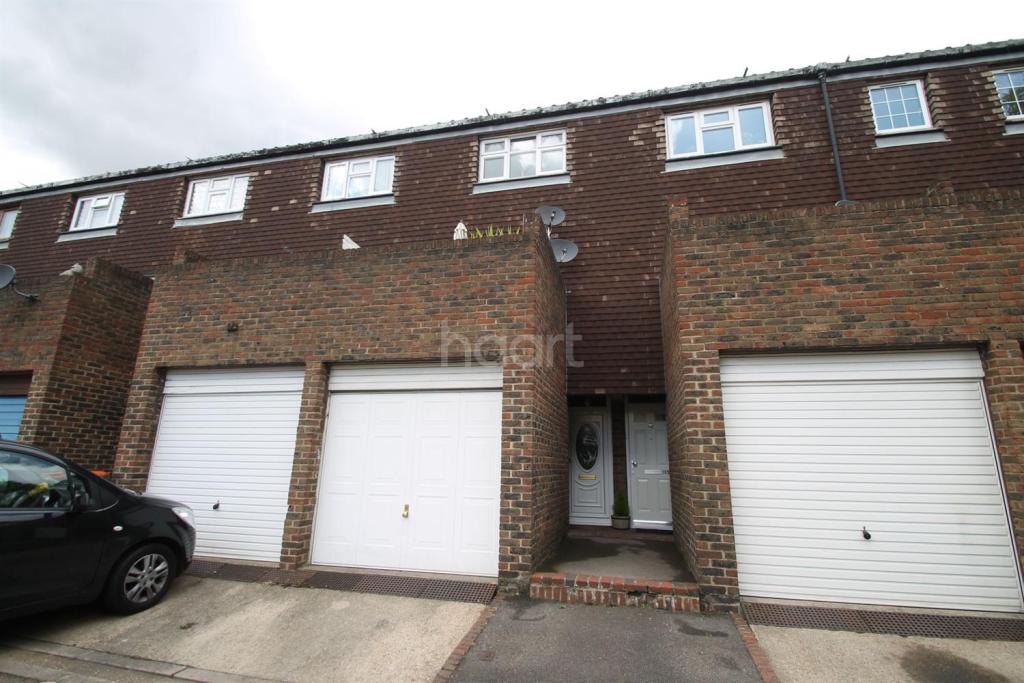 Buy or rent a property | Hoskins Close, London E16 3RU
