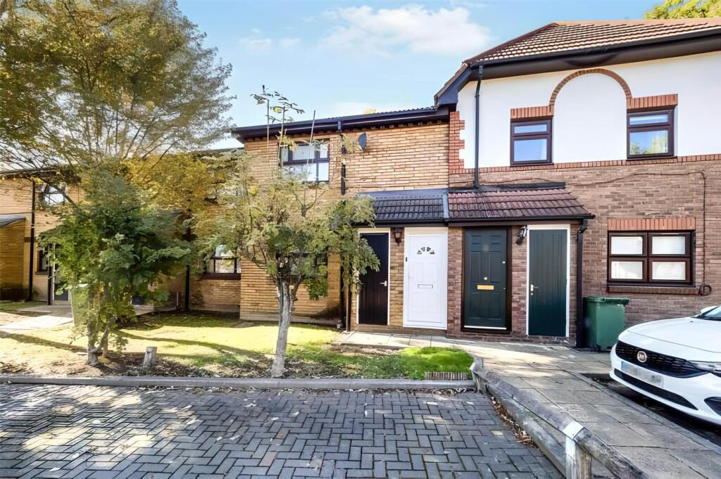 Buy or rent a property | Gadwall Close, London E16 3SQ
