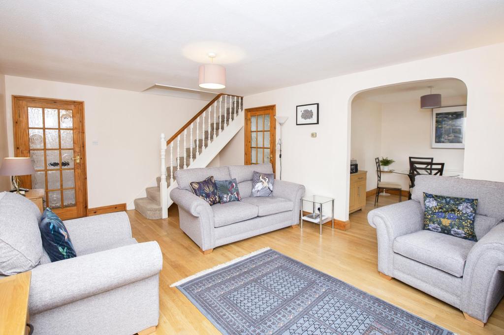 Buy or rent a property | Giralda Close, London E16 3SZ