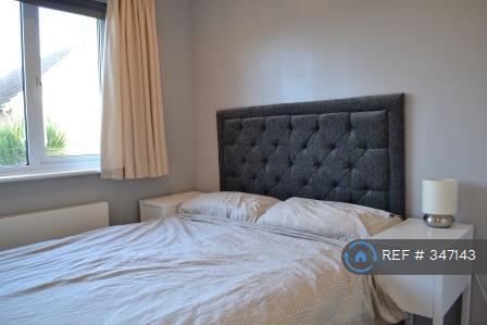 Buy or rent a property | Satanita Close, London E16 3TJ