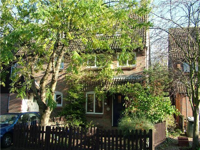 Buy or rent a property | Emerald Close, London E16 3TS