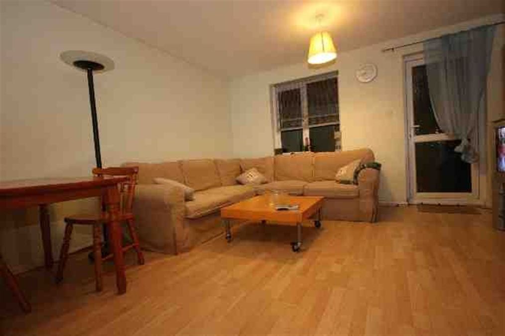 Buy or rent a property | Jade Close, London E16 3TY