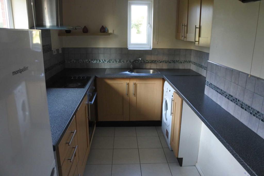 Buy or rent a property | Jade Close, London E16 3TZ