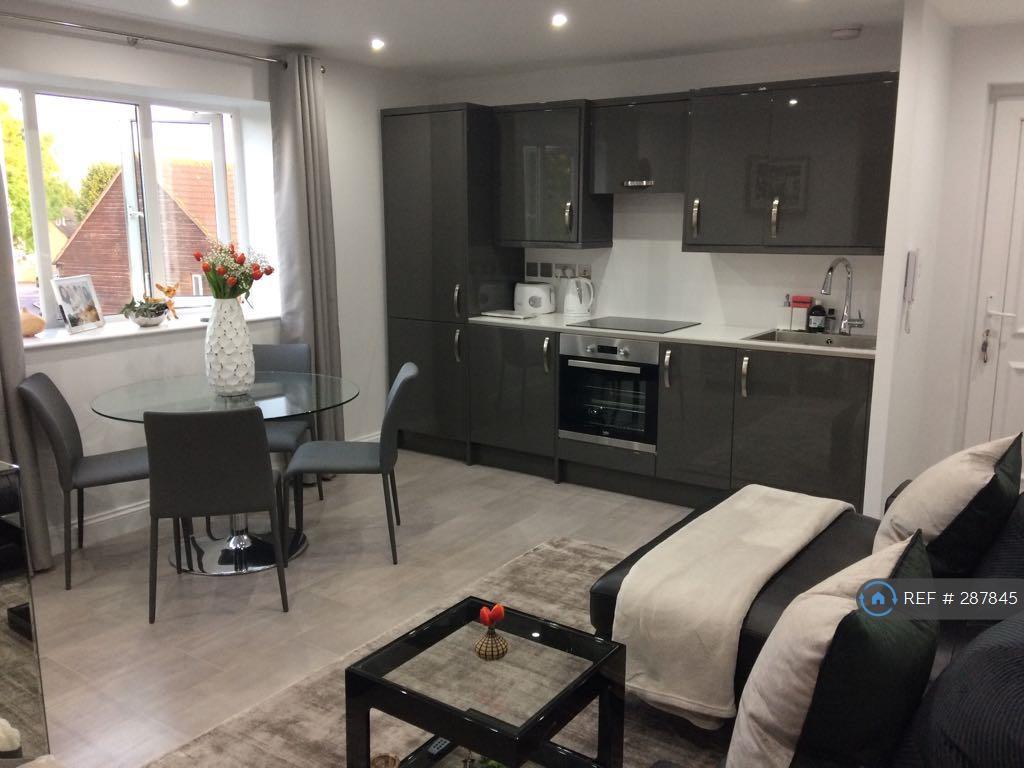 Buy or rent a property | Jade Close, London E16 3TZ