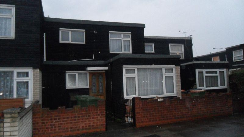 Buy or rent a property | Ravenscroft Close, London E16 4AB