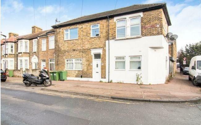 Buy or rent a property | Carson Road, London E16 4BG