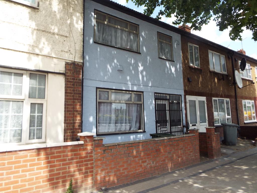 Buy or rent a property | Newham Way, London E16 4EG