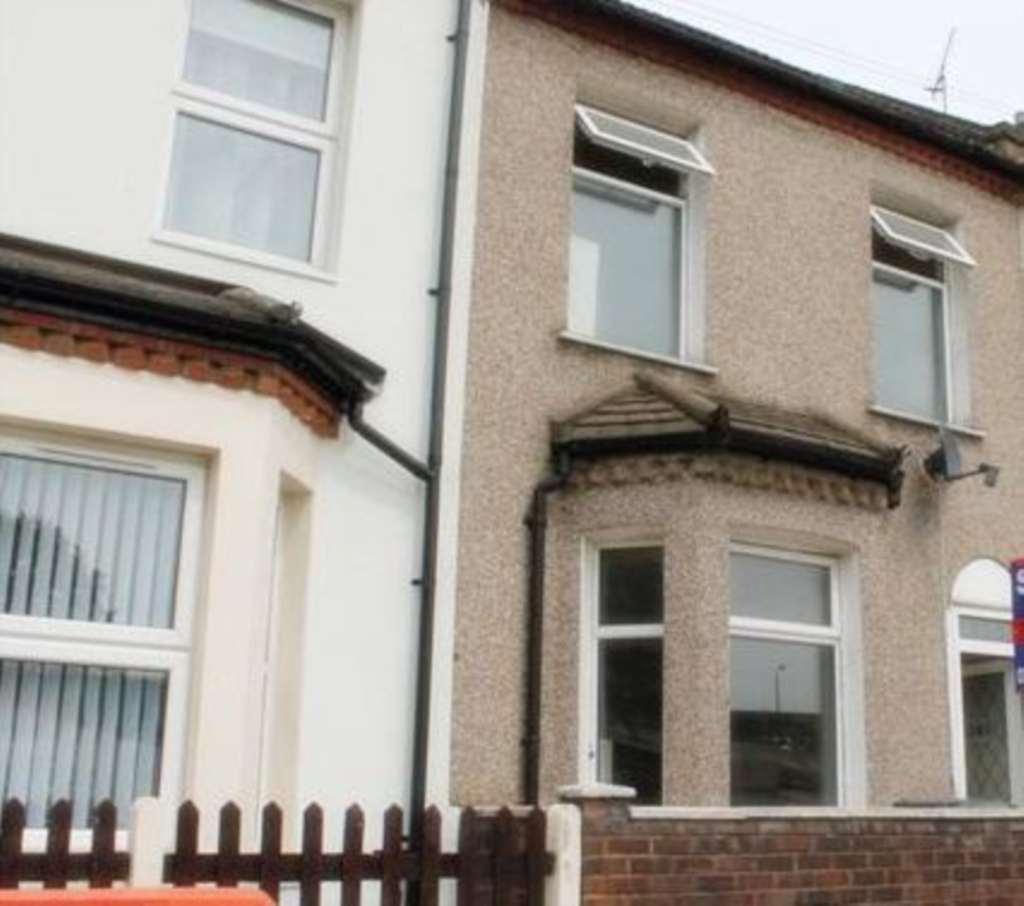 Buy or rent a property | Newhaven Lane, London E16 4HJ