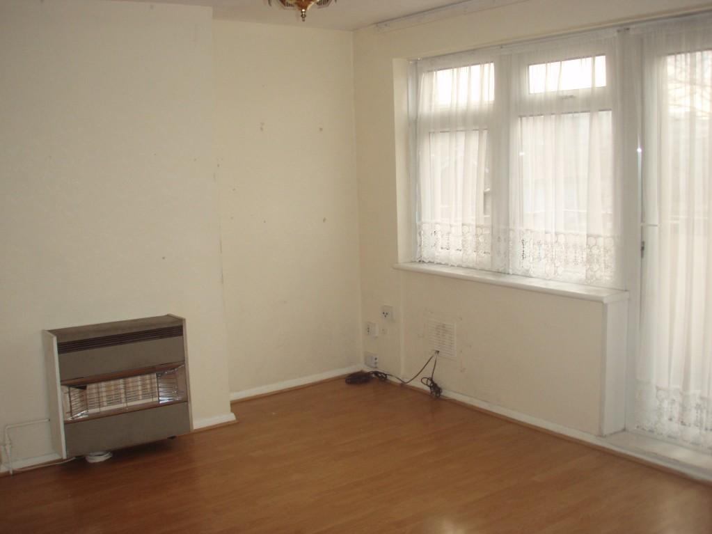Buy or rent a property | Cliff Walk, London E16 4HN