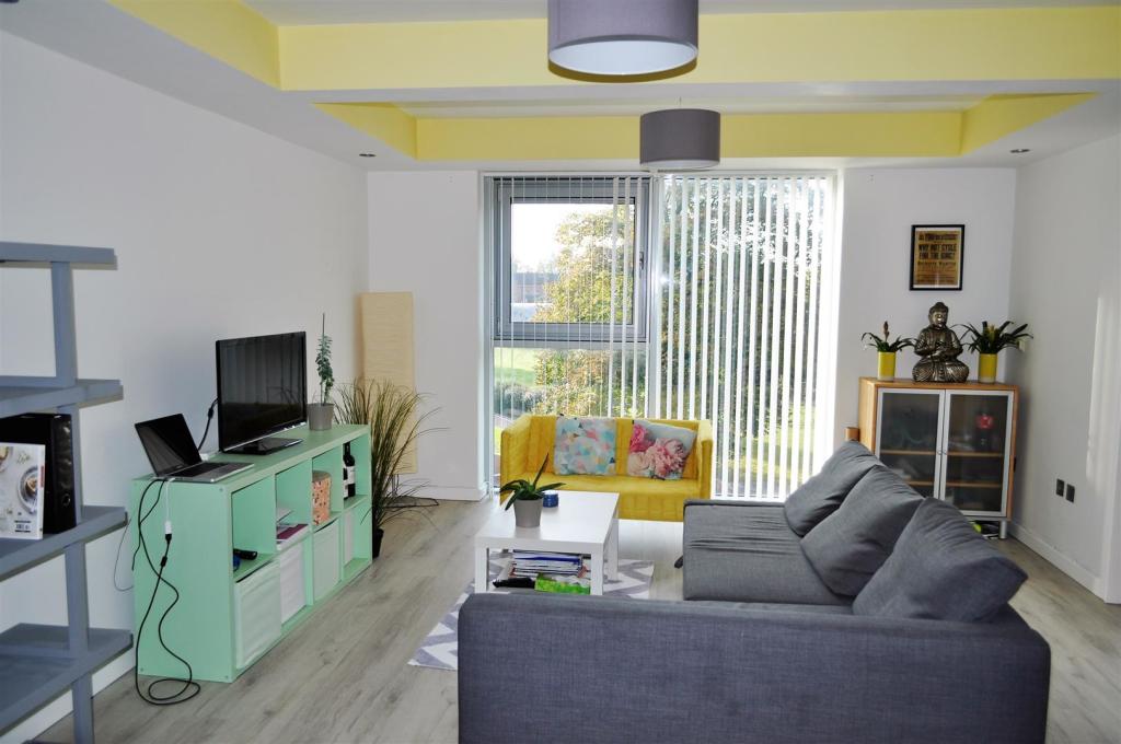 Buy or rent a property | Hermit Road, London E16 4LG