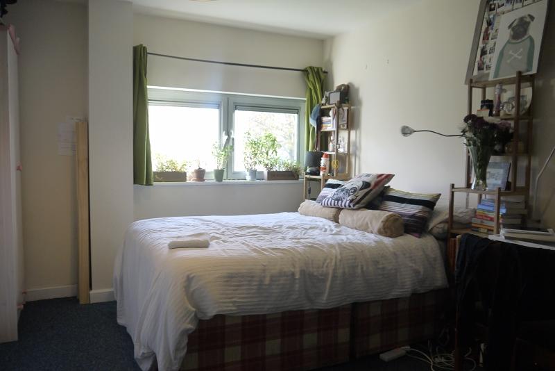Buy or rent a property | Hermit Road, London E16 4LG