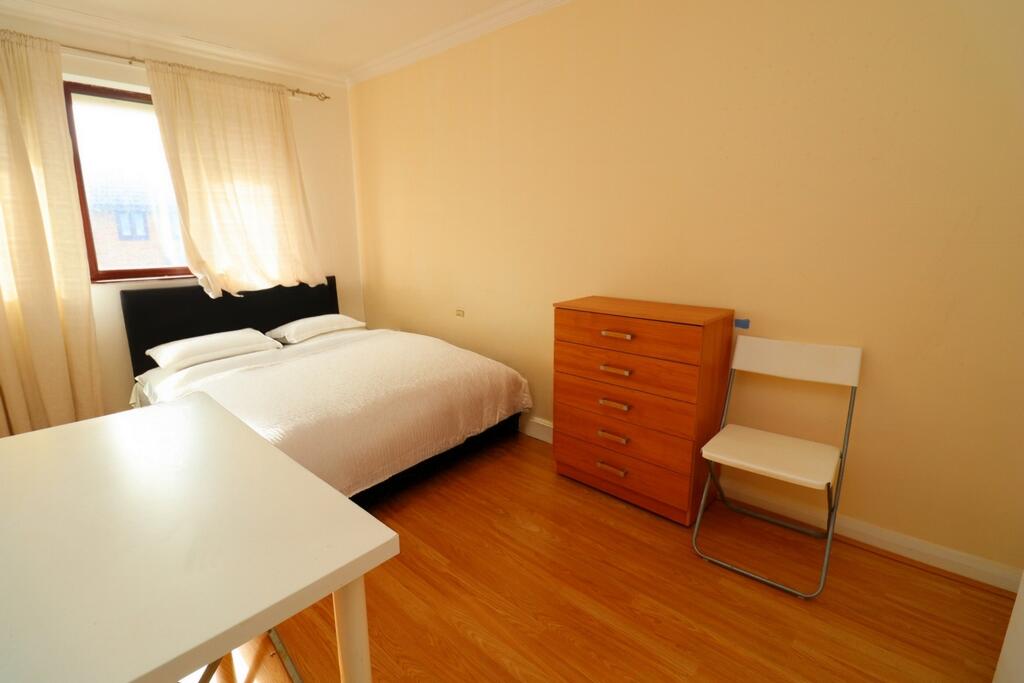 Buy or rent a property | Kimberley Road, London E16 4NT