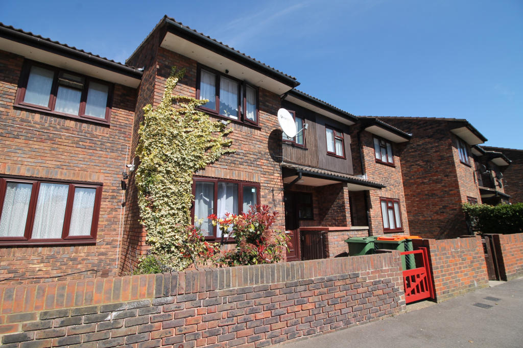Buy or rent a property | Kimberley Road, London E16 4NT