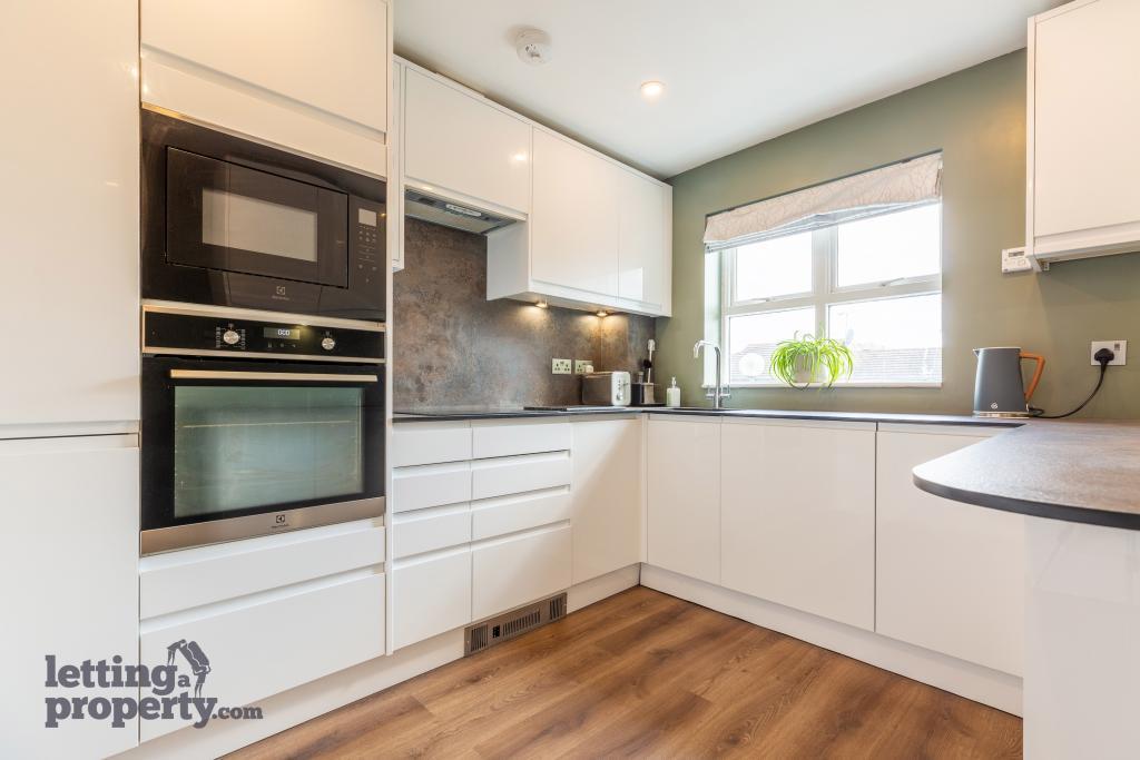 Buy or rent a property | Nutmeg Close, London E16 4PG