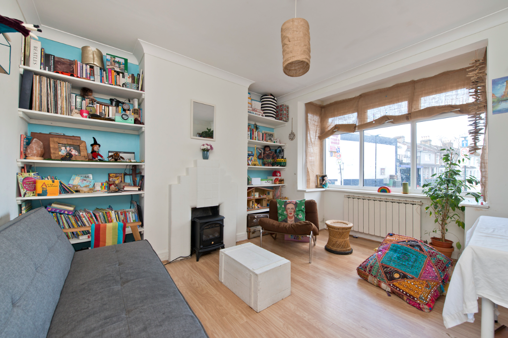 Buy or rent a property | Plashet Grove, London E6 1AB