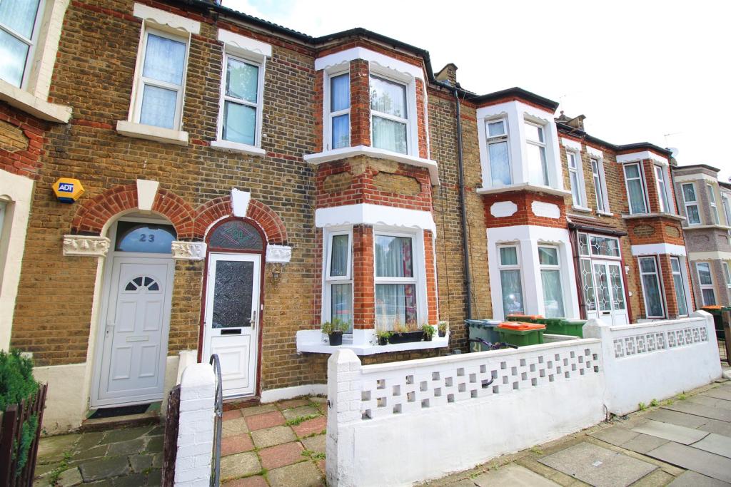 Buy or rent a property | Wyndham Road, London E6 1AU