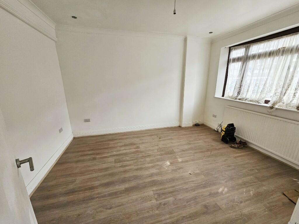 Buy or rent a property | Elizabeth Road, London E6 1BP