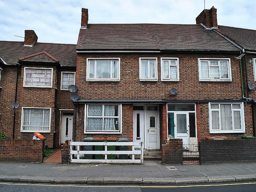 Buy or rent a property | Plashet Grove, London E6 1BX