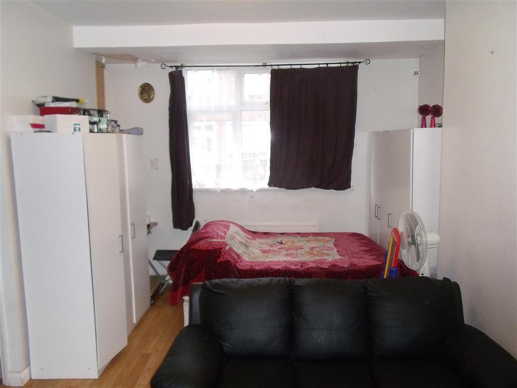 Buy or rent a property | Plashet Grove, London E6 1BX