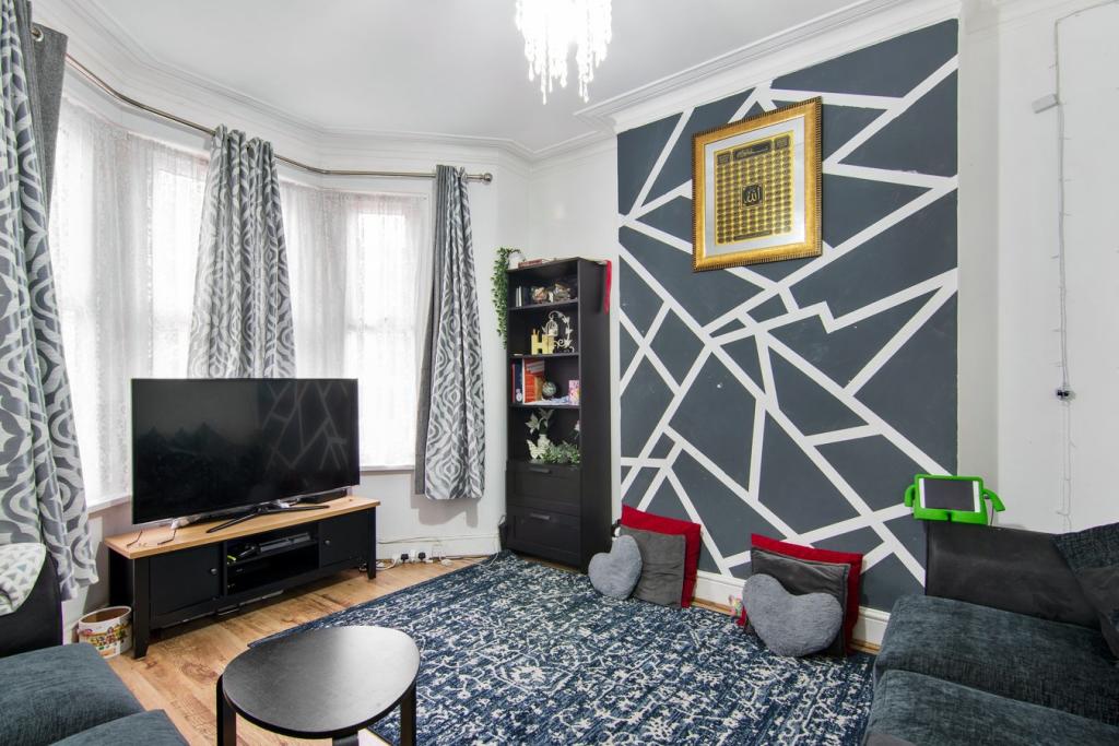 Buy or rent a property | Leigh Road, London E6 2AR