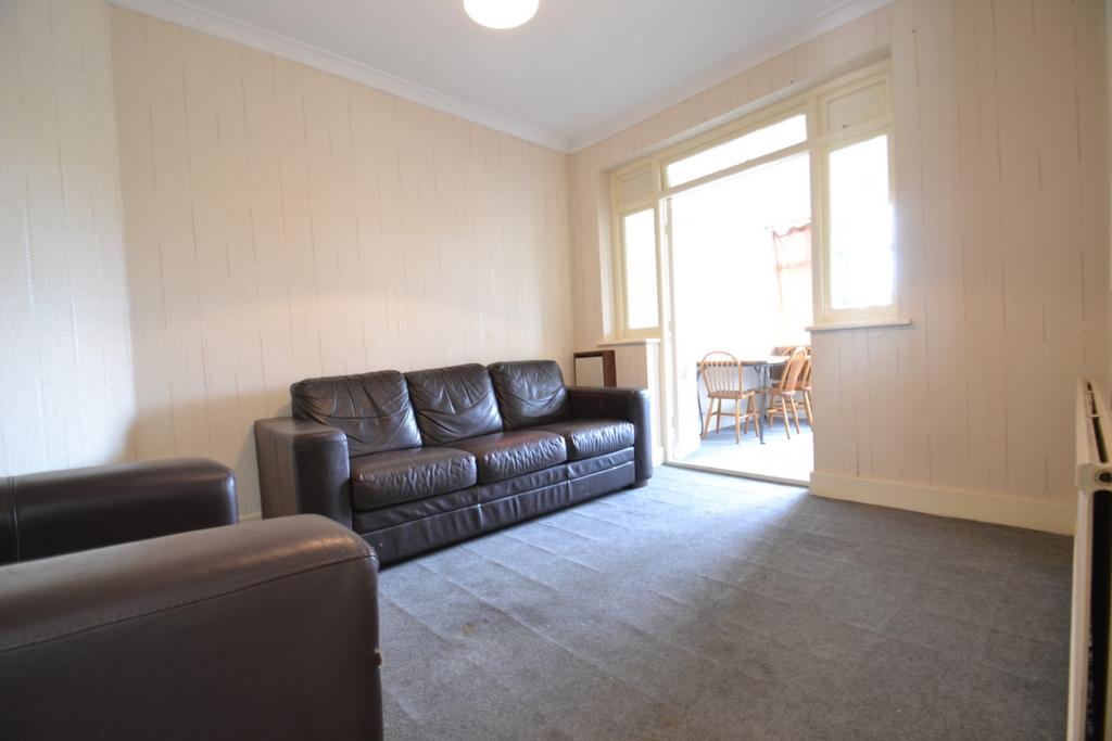 Buy or rent a property | Stevenage Road, London E6 2AU