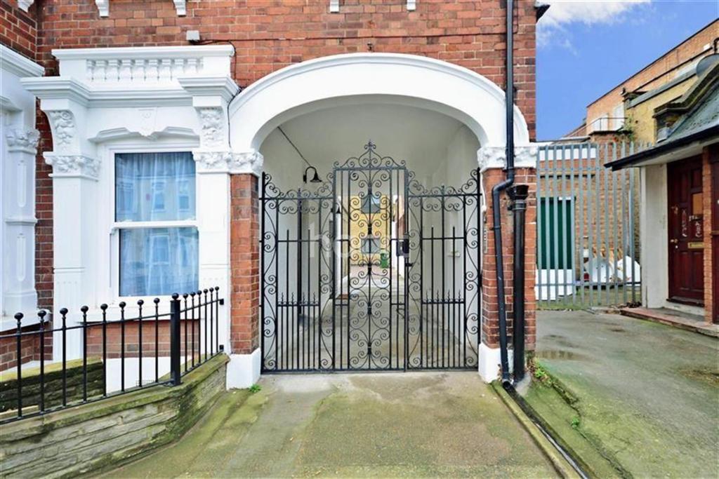 Buy or rent a property | Caulfield Road, London E6 2EJ
