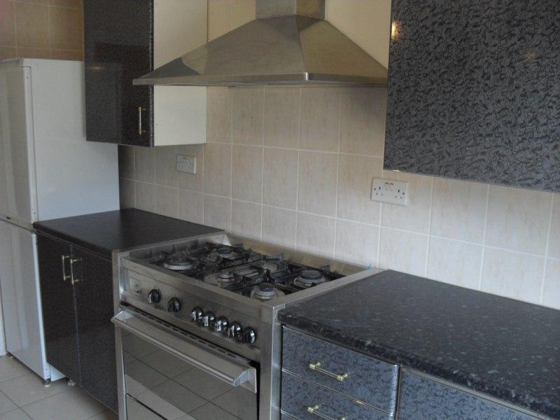 Buy or rent a property | Caulfield Road, London E6 2EJ