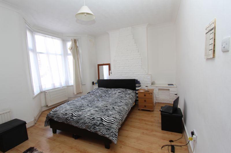 Buy or rent a property | Caulfield Road, London E6 2EN