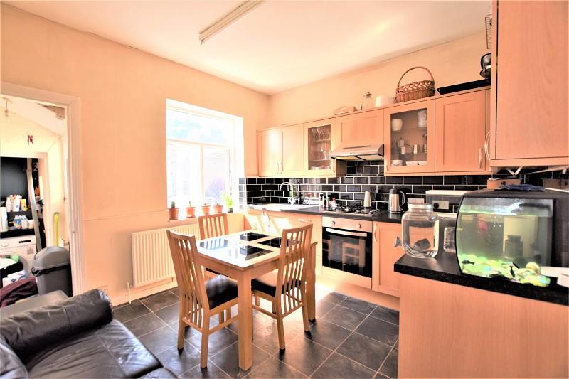Buy or rent a property | Caulfield Road, London E6 2EN