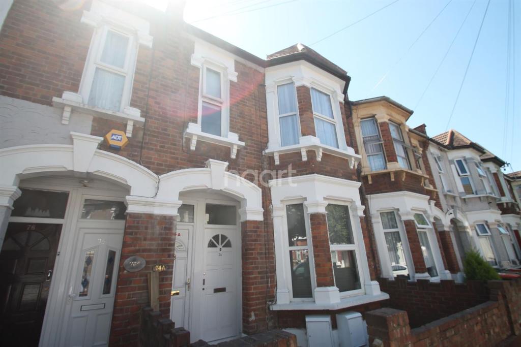 Buy or rent a property | Caulfield Road, London E6 2EN