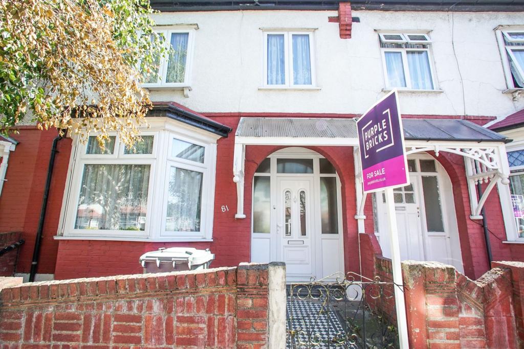 Buy or rent a property | Holland Road, London E6 2EP
