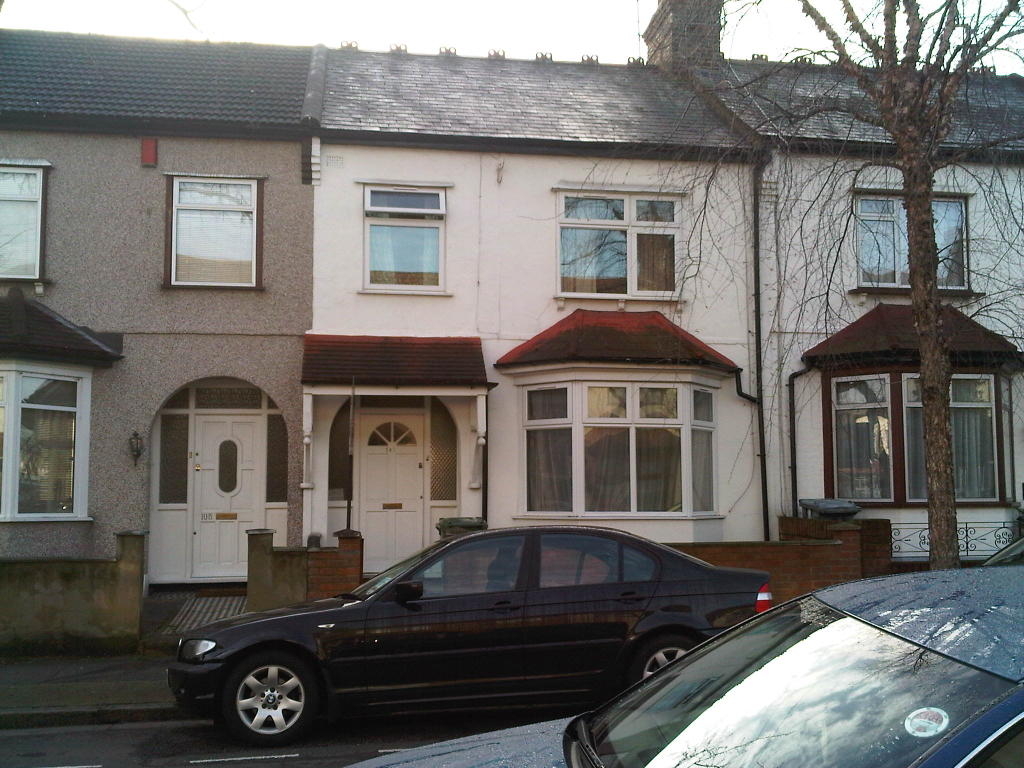 Buy or rent a property | Holland Road, London E6 2EP